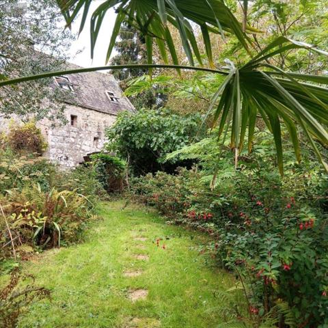 Autres types de maison à vendre à Plonévez-du-Faou dans le Finistère (29530), ref : 29064-1061156