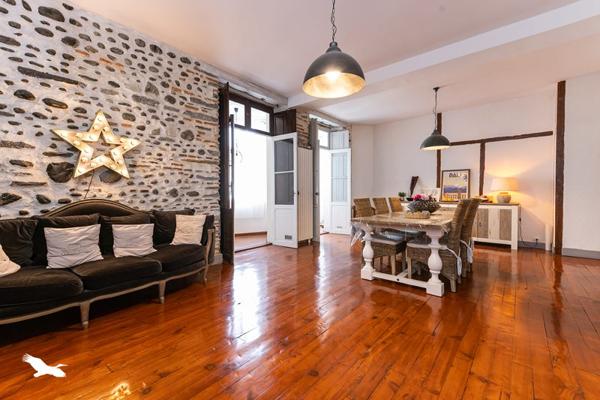 Appartement à vendre |  Pau |  5 pièces | 197 m²