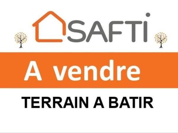 EN EXCLUSIVITE - TERRAIN CONSTRUCTIBLE - HORS LOTISSEMENT - COURCELLES-SAPICOURT