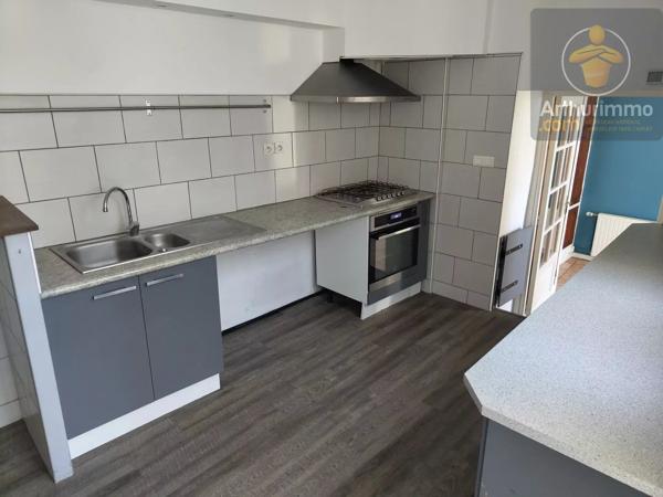 Vente                                                      Maison
                        
                     13 pièces                      183 m2                     à Beaugency