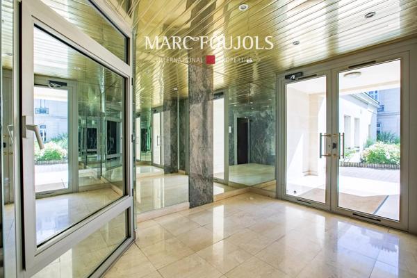 Chantilly centre — Appartement Dernier étage avec terrasses et vue dégagée