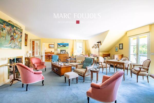 Chantilly centre — Appartement Dernier étage avec terrasses et vue dégagée