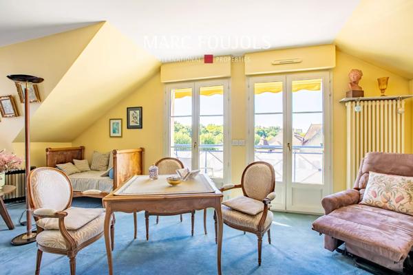 Chantilly centre — Appartement Dernier étage avec terrasses et vue dégagée