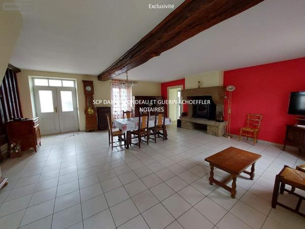 Maison à vendre à Saint-Hilaire-du-Harcouët dans la Manche (50600), ref : 8322