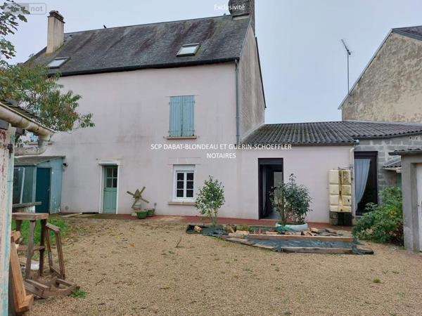 Maison à vendre à Saint-Hilaire-du-Harcouët dans la Manche (50600), ref : 8322