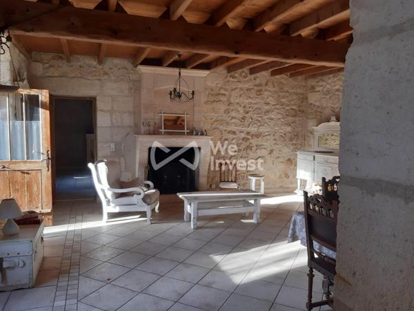 MAISON EN PIERRE