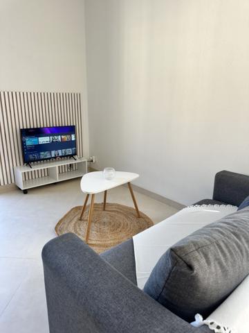 T2 / BAIL MEUBLÉ ETUDIANT 9 mois / 50m² + terrasse