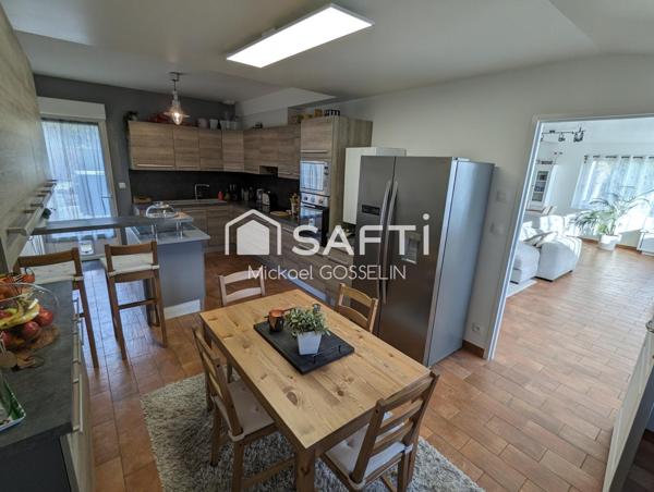 maison 7 pièces 176m²