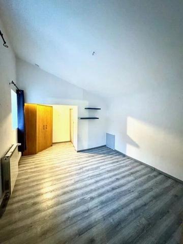 Vente Appartement 6 pièces 117 m2 à Lodève