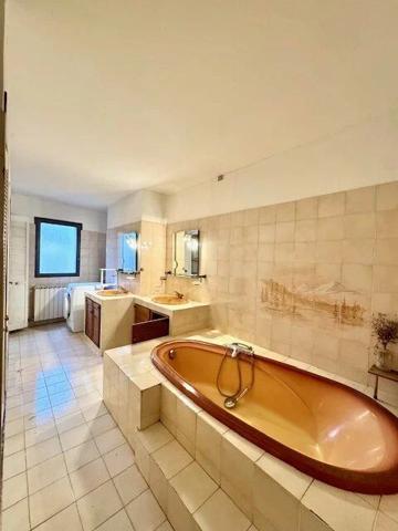 Vente Appartement 6 pièces 117 m2 à Lodève