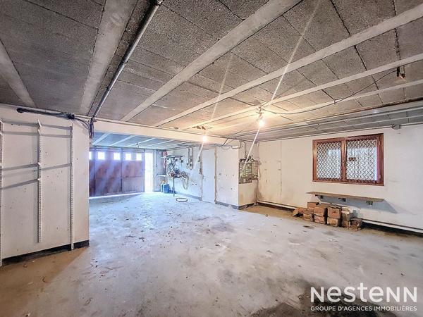 A Vendre Maison de 245 m² et sous-sol de 182 m² sur 2,3 hectares aux portes de Condom