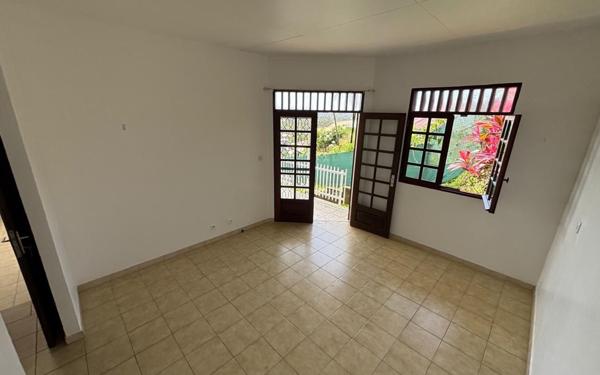 Maison à louer    5 pièces • 181,88 m2 Cayenne