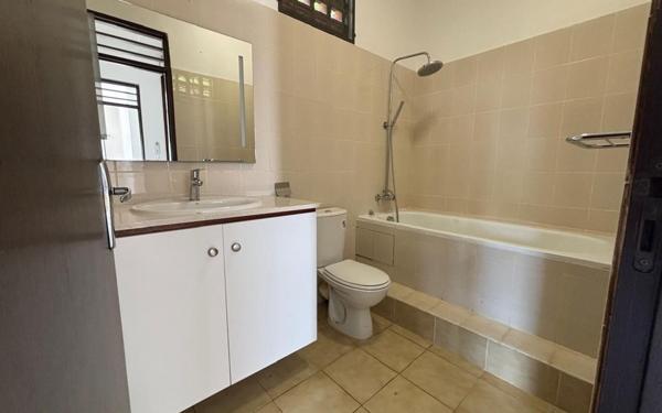 Maison à louer    5 pièces • 181,88 m2 Cayenne