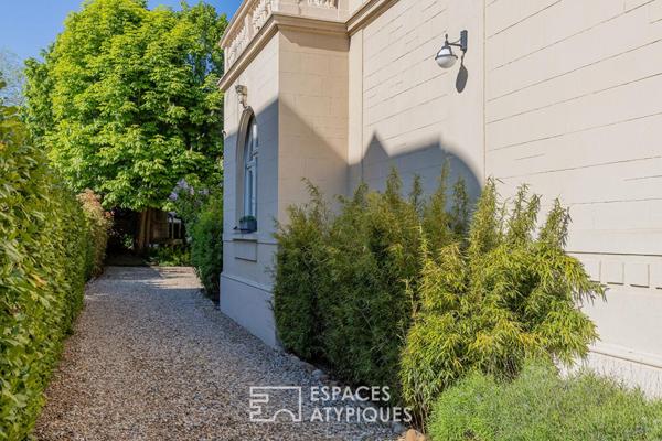 Élégante maison de maître avec piscine dans un quartier bourgeois
