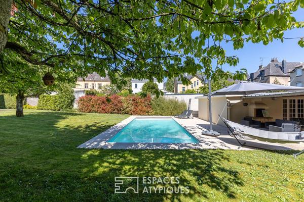 Élégante maison de maître avec piscine dans un quartier bourgeois