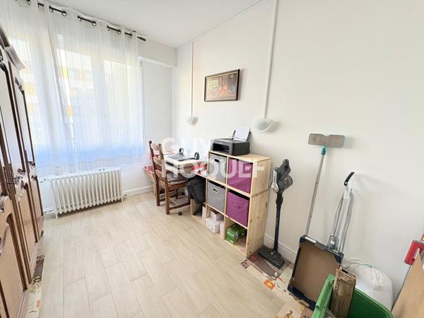Immeuble de rapport à Elbeuf - 76500