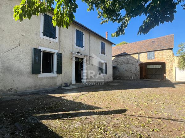 Exclusivité - Maison ancienne à fort potentiel sur 800 m² de terrain - Nousty