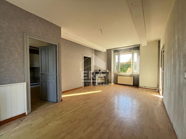 Exclusivité - Maison ancienne à fort potentiel sur 800 m² de terrain - Nousty