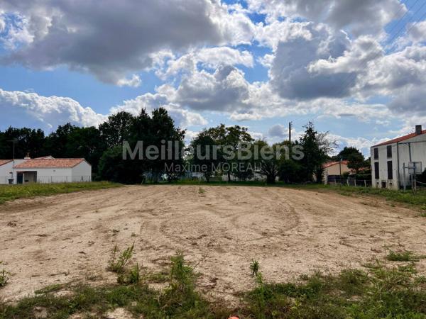 Terrain à Bâtir de 750 m2 - Très bon rapport Qualité Prix