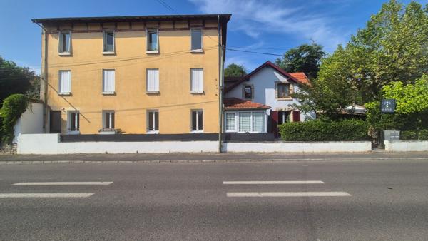 Immeuble 11 pièces 315 m2