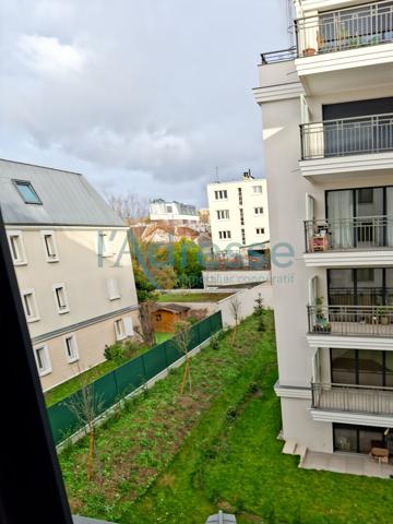 Appartement Suresnes 4 pièce(s) 83 m2