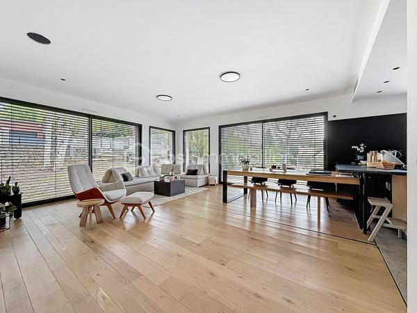 Maison de 240 m²