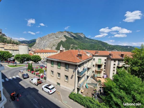 Appartement Sisteron 2 pièce(s) 39 m2 , Sisteron