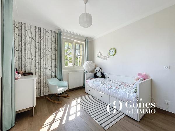 Maison 6 pièce(s) 4 chambre(s) 175 m²