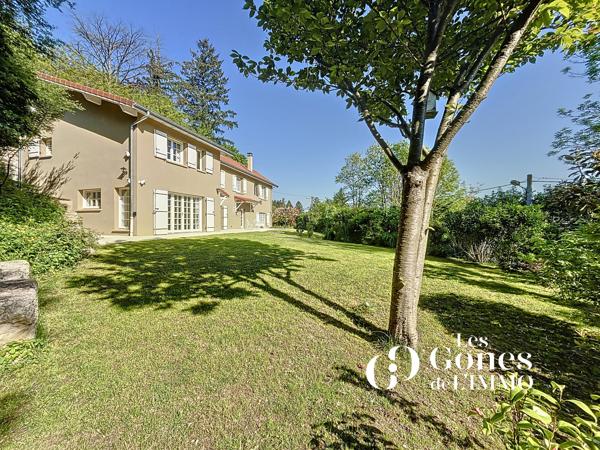 Maison 6 pièce(s) 4 chambre(s) 175 m²