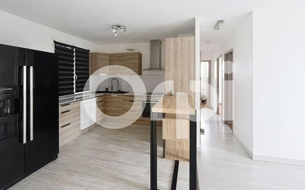 Maison à louer    5 pièces • 194,16 m2 Brive-la-Gaillarde