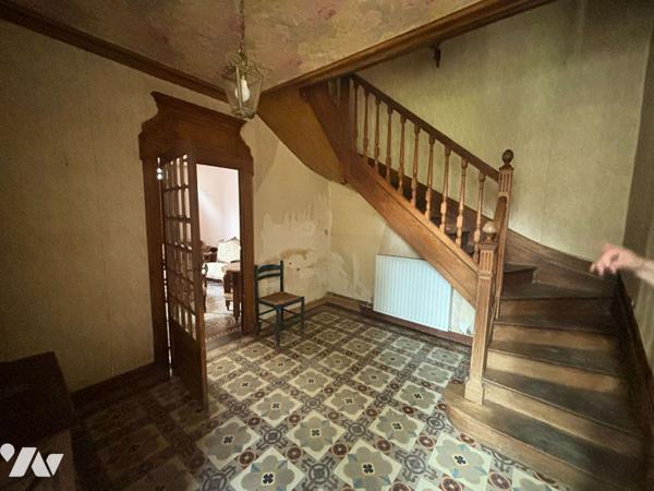 À Vendre - Exclusivité Notaire : Maison Ancienne à Rénover aux Verchers-sur-Layon