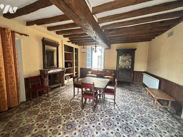 À Vendre - Exclusivité Notaire : Maison Ancienne à Rénover aux Verchers-sur-Layon