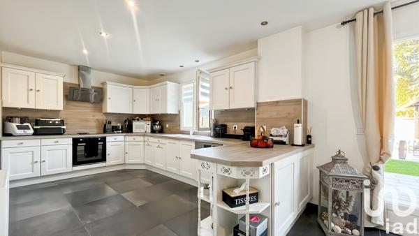 Maison à vendre 7 pièces 190 m² Villecresnes