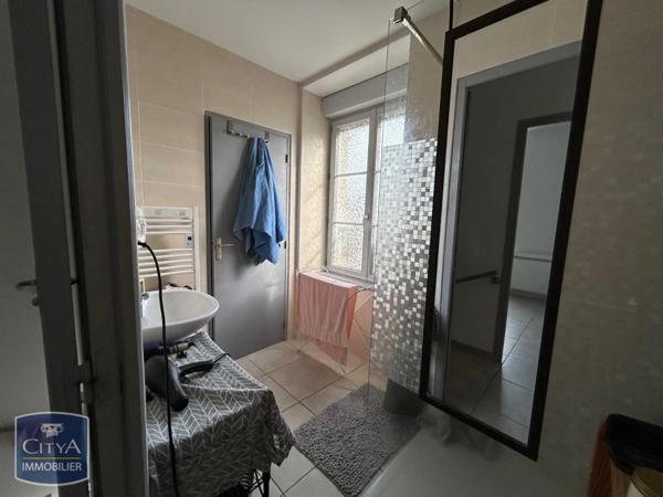Appartement à louer 4 pièces 89.74m²