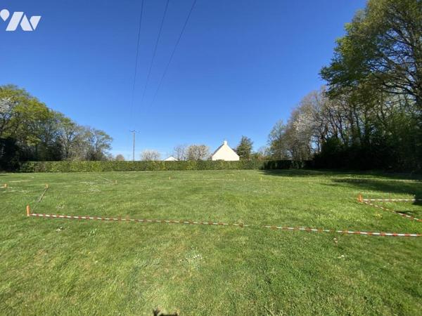 TERRAIN CONSTRUCTIBLE VIABILISE 602M²