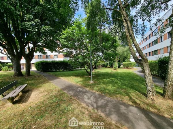 Appartement 81.42 m² à VITRY-SUR-SEINE 94400