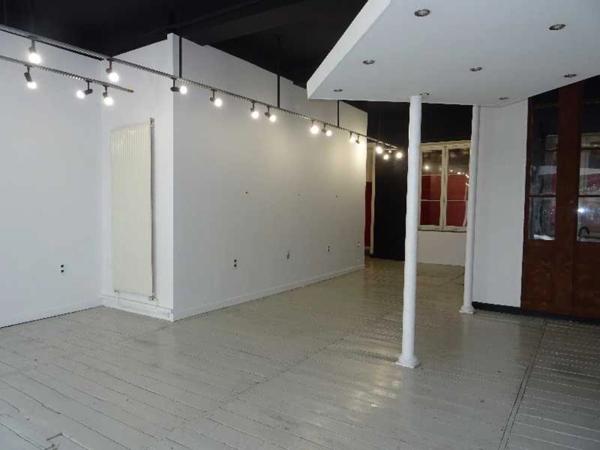A VENDRE MURS COMMERCIAUX EN HYPER CENTRE DE LIMOGES PROCHES DES HALLES CENTRALES