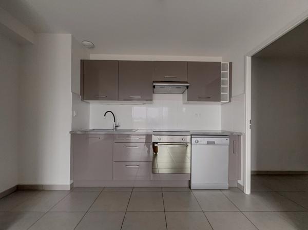 La Teste de Buch, proche place Thiers ! T4 de 79 m2 avec balcon et 2 parking !