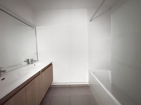 La Teste de Buch, proche place Thiers ! T4 de 79 m2 avec balcon et 2 parking !
