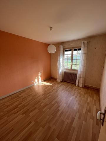 Gujan-Mestras : Maison 4 pièces plain-pied de 89 m2 avec jardin, terrasse et garage, parcelle de 600 m2 !