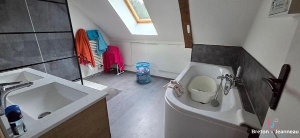 Maison Nuillé Sur Vicoin longère 6 pièce(s)