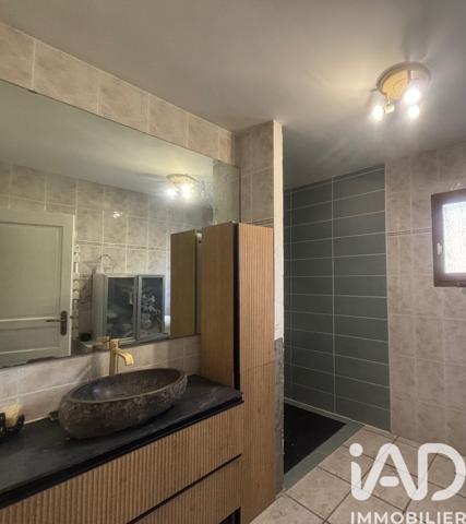 Maison à vendre 4 pièces 122 m² Gabaston