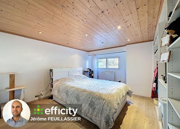 Appartement 4 pièces - 92 m² Exclusivité efficity