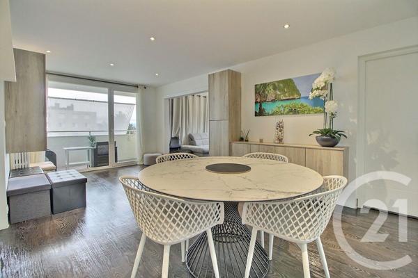 Appartement F4 à vendre  4 pièces - 91,89 m2 EVIAN LES BAINS - 74