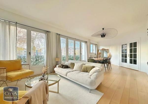 Appartement à louer 3 pièces 82.06m² Marcq-en-Barœul (59700)