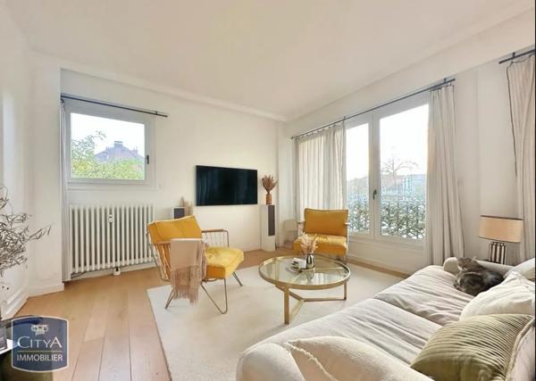 Appartement à louer 3 pièces 82.06m² Marcq-en-Barœul (59700)