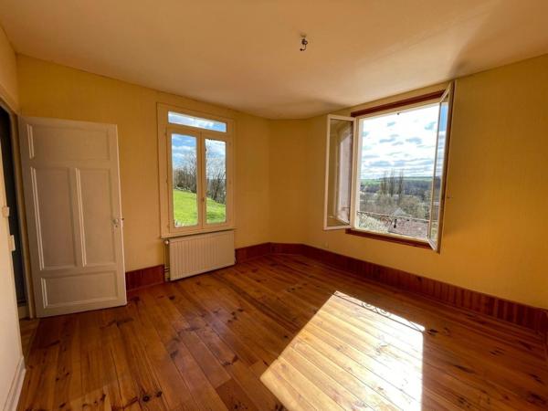 Maison Familiale  5 CHAMBRES ou potentiel investissement locatif
