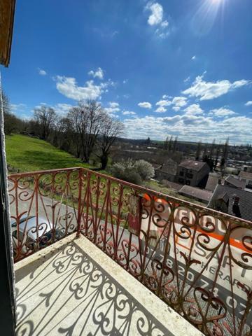 Maison Familiale  5 CHAMBRES ou potentiel investissement locatif