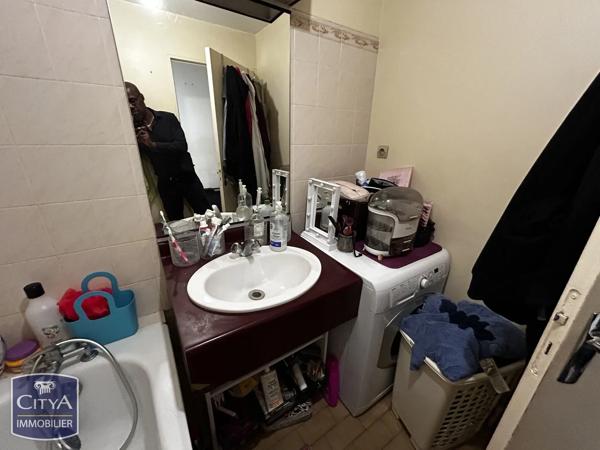 Appartement à vendre 2 pièces 47.57m² Évry-Courcouronnes (91000)