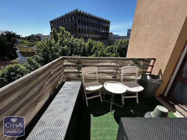 Appartement à vendre 2 pièces 47.57m² Évry-Courcouronnes (91000)